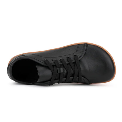 The Casual Barefoot Wanderer Black