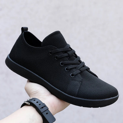 The Textile Barefoot Wanderer Black