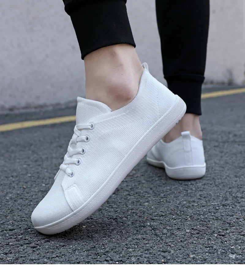 The Textile Barefoot Wanderer White