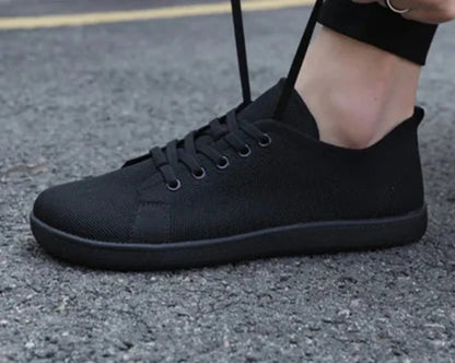 The Textile Barefoot Wanderer Black