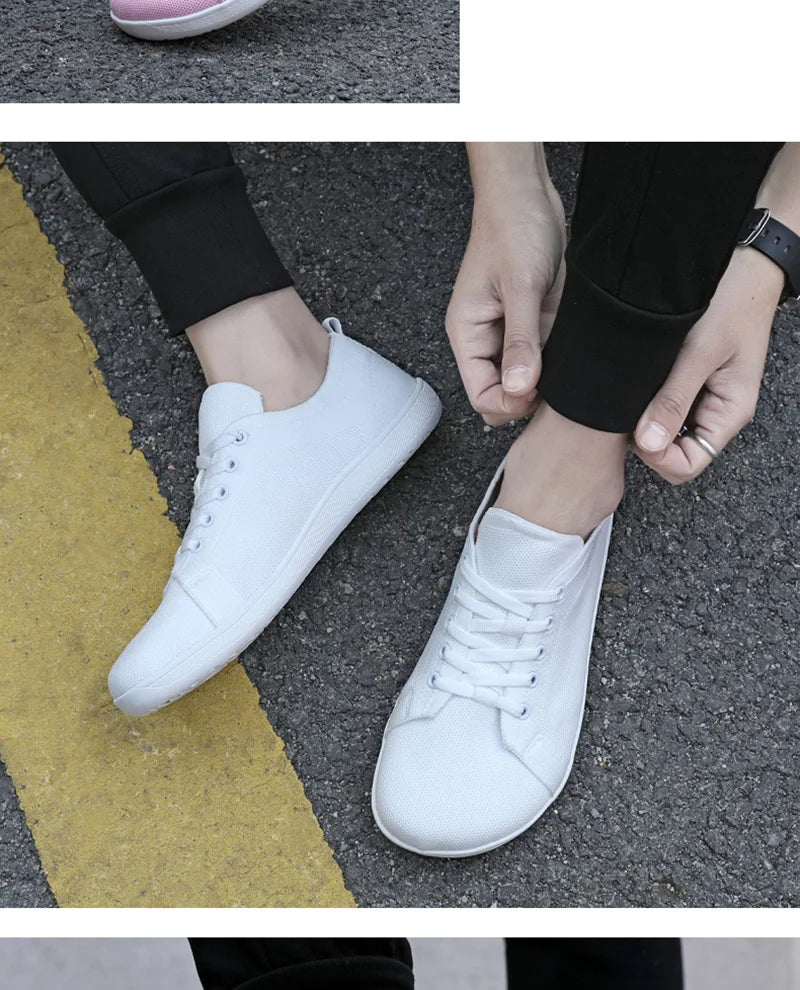 The Textile Barefoot Wanderer White